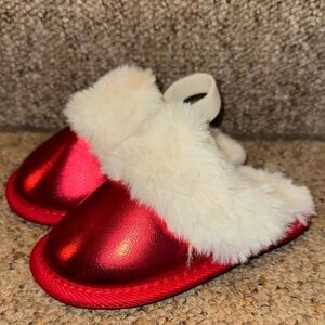 Cat & Jack Red and White Kids Slippers